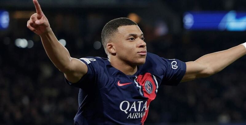 Chân sút 1998 Kylian Mbappe giữ vị trí thứ 2