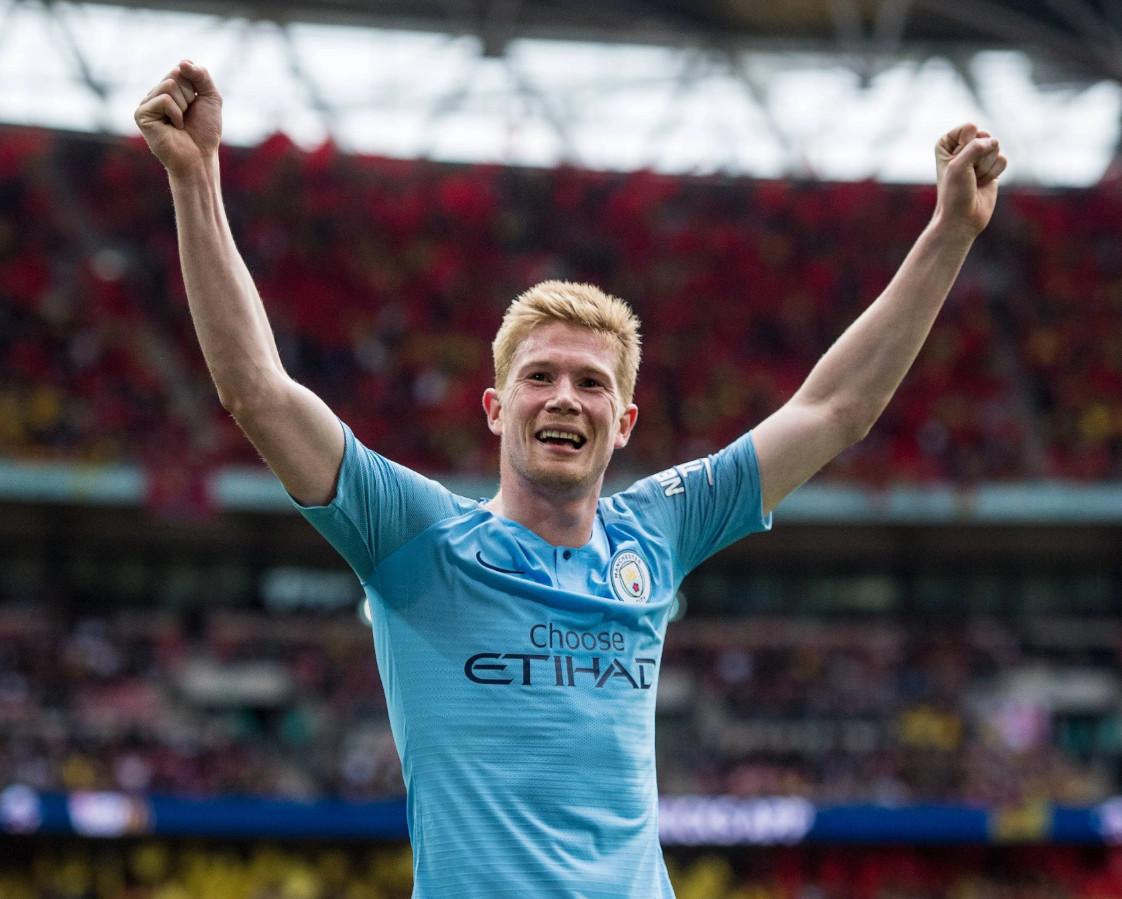 Kevin De Bruyne hưởng lương cầu thủ cao nhất thế giới